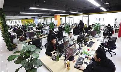 重慶造首款無人駕駛共享汽車亮相美國硅谷，技術實力引領出行變革